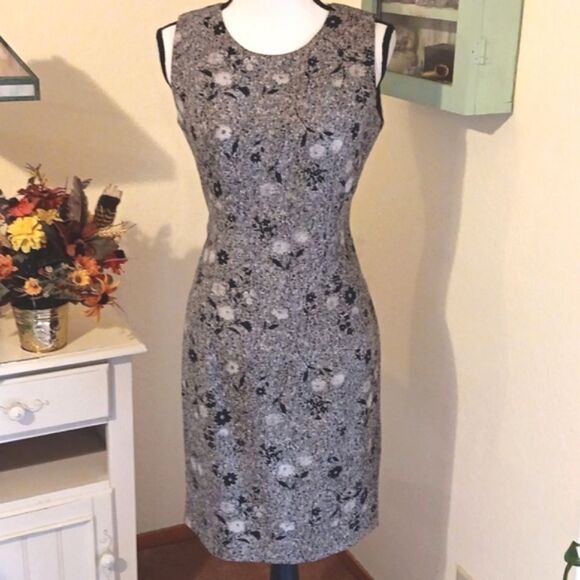 Liz Claiborne Tapestry Floral Dress. Career, Professional,  Beigecore - Picture 1 of 14